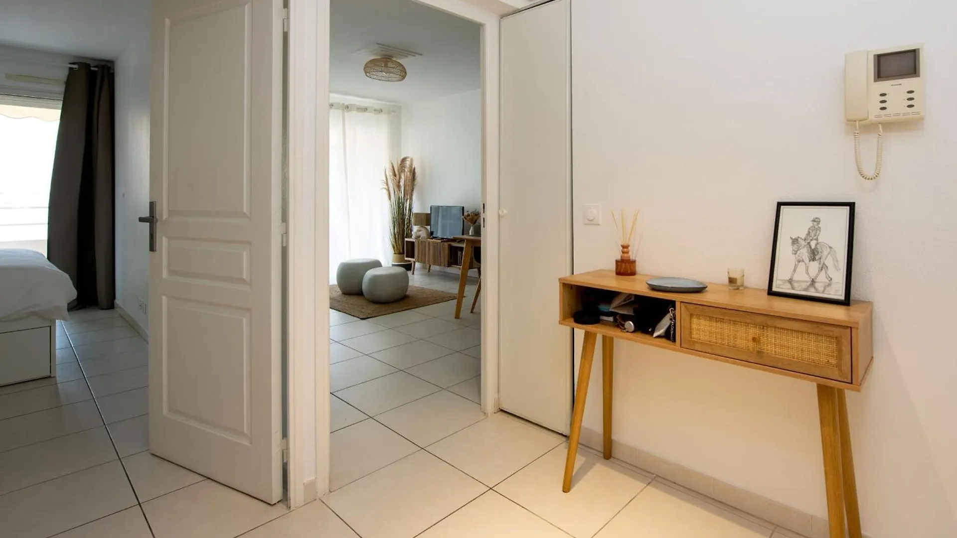 Apartment Appartement Antibea - Welkeys Antibes